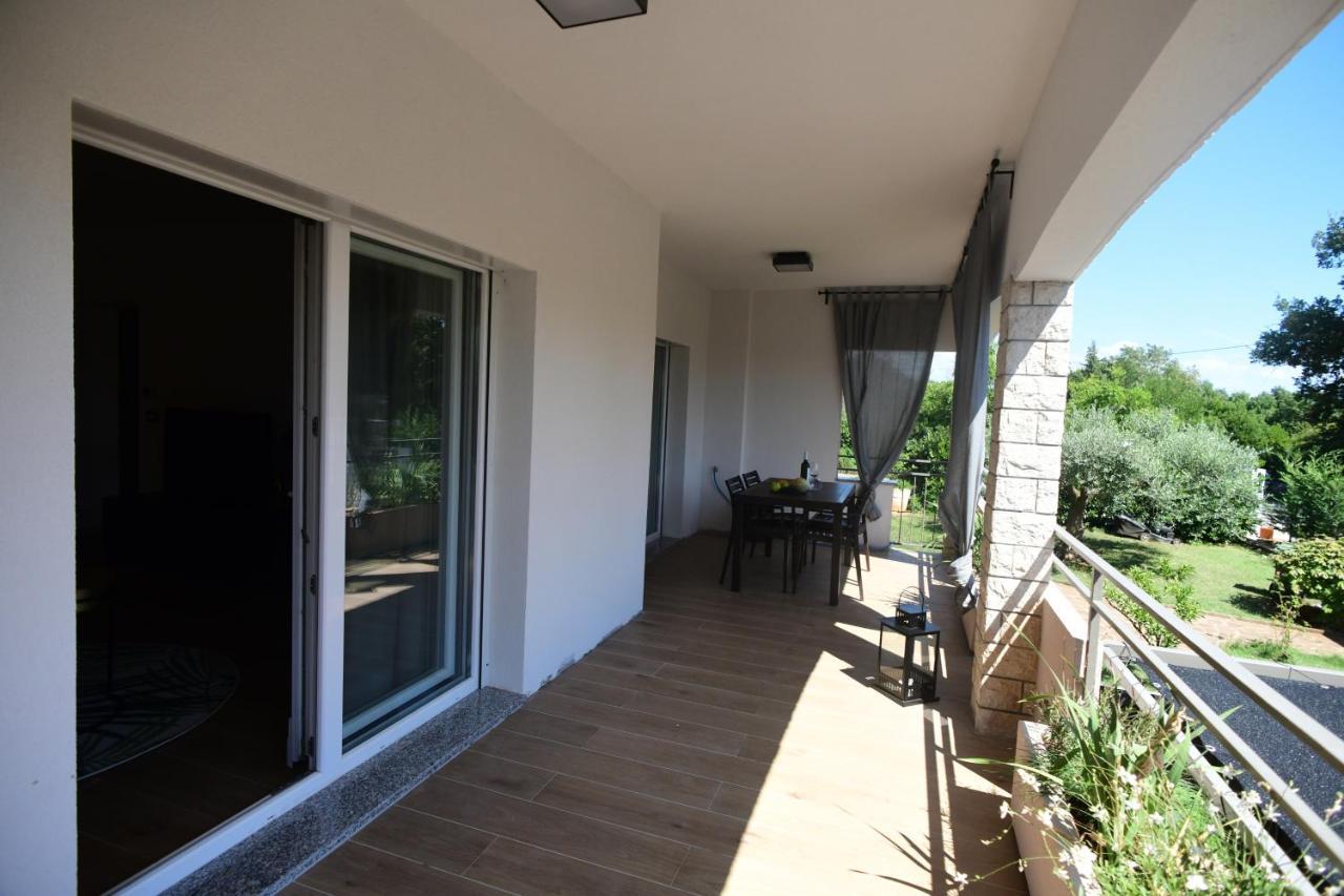 Luxury Apartment Vabriga Tar-Vabriga Exterior photo